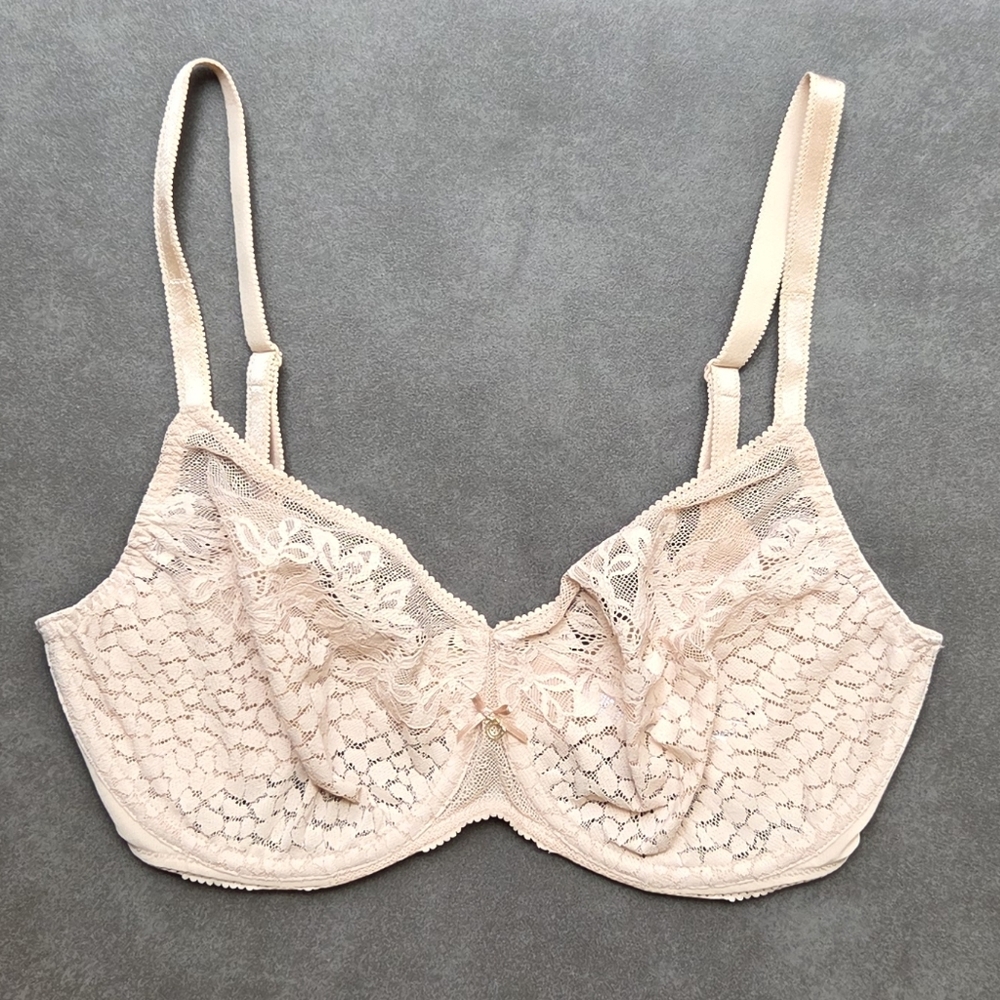 Chantelle Lace Unlined Bra 30H